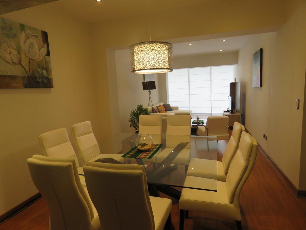 Spacious In Miraflores Lima